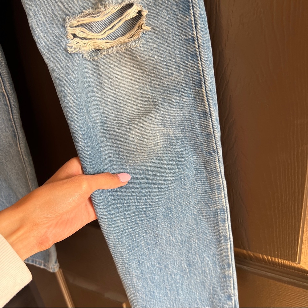 Levi's 501’s Blue Distressed Women's Straight Jeans - Picture 5 of 7